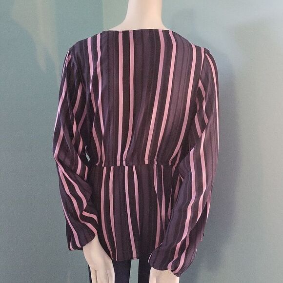 Torrid Striped Tie Front Blouse - Picture 3 of 7